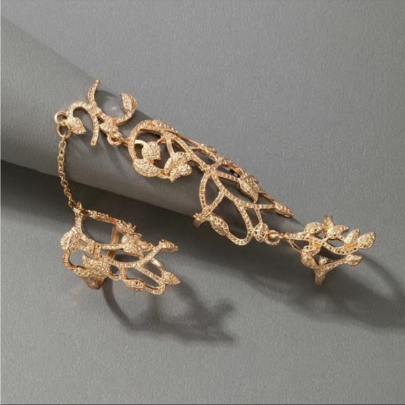 NWT Flower Chain Temperament Stylish Hollow Carving MITTEN Ring For Women - Picture 3 of 6